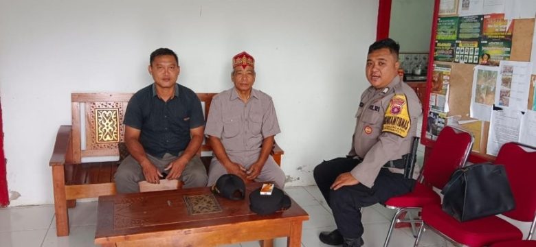 Wakil Bupati Katingan, Firdaus, menghadiri pelaksanaan Gerakan Pangan Murah (GPM) yang digelar di halaman Kantor Kecamatan Katingan Hilir