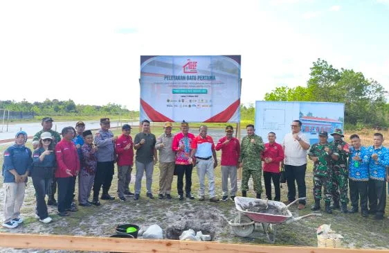 Pemerintah Kabupaten Katingan melalui Penjabat Sekretaris Daerah, Christian Rain, menghadiri Launching Koperasi Desa Merah Putih