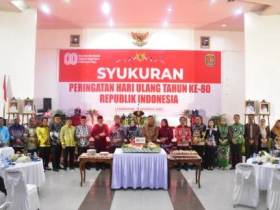 Pemerintah Kabupaten Katingan menggelar malam syukuran memperingati HUT ke-80 Kemerdekaan Republik Indonesia di Gedung Salawah, Kasongan