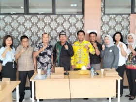 Ketua DPRD Kota Palangka Raya, Subandi, menerima audiensi Pengurus Forum Bela Negara (FBN) Kota Palangka Raya yang dipimpin Ketua FBN, Mambang I Tubil, di Ruang Rapat Pimpinan DPRD