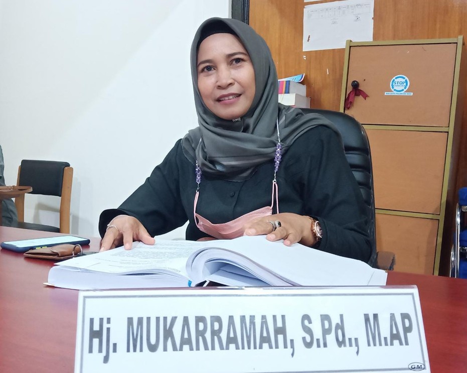 Ketua Komisi I DPRD Kota Palangka Raya, Mukarramah