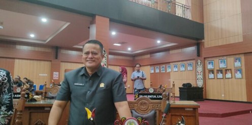 Anggota DPRD Kota Palangka Raya, Hatir Sata Tarigan