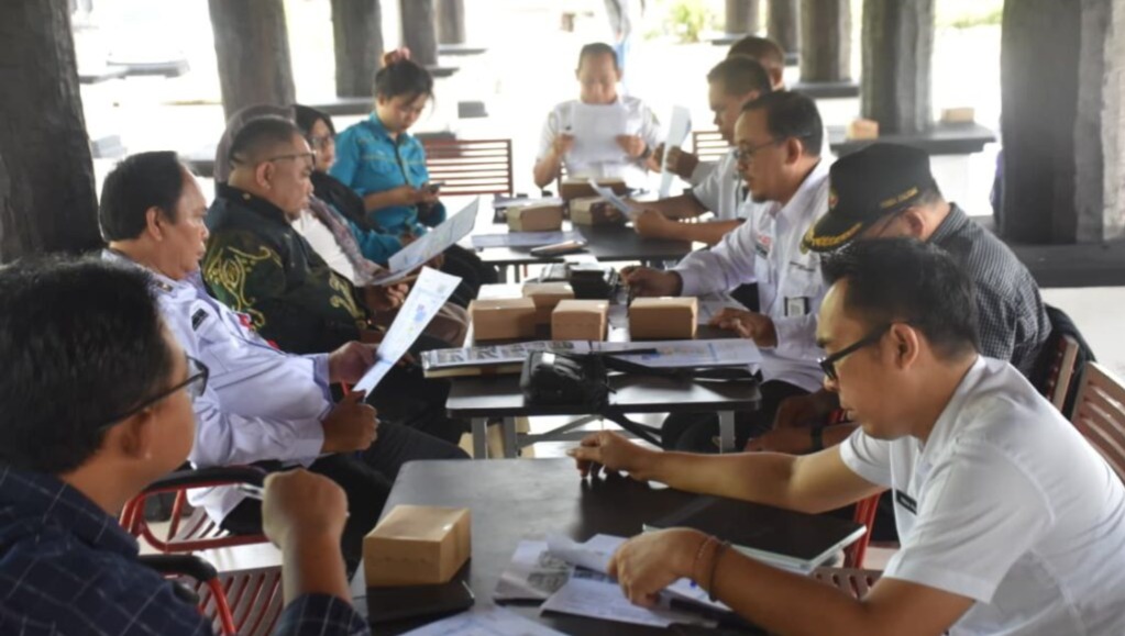 Kepala Dinas Pendidikan Kapuas, Suwarno Muriyat