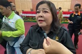 Wakil Ketua II DPRD, Nenie Adriati Lambung