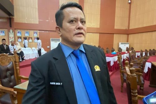 Anggota Komisi I DPRD Kota Palangka Raya, Hatir Sata Tarigan
