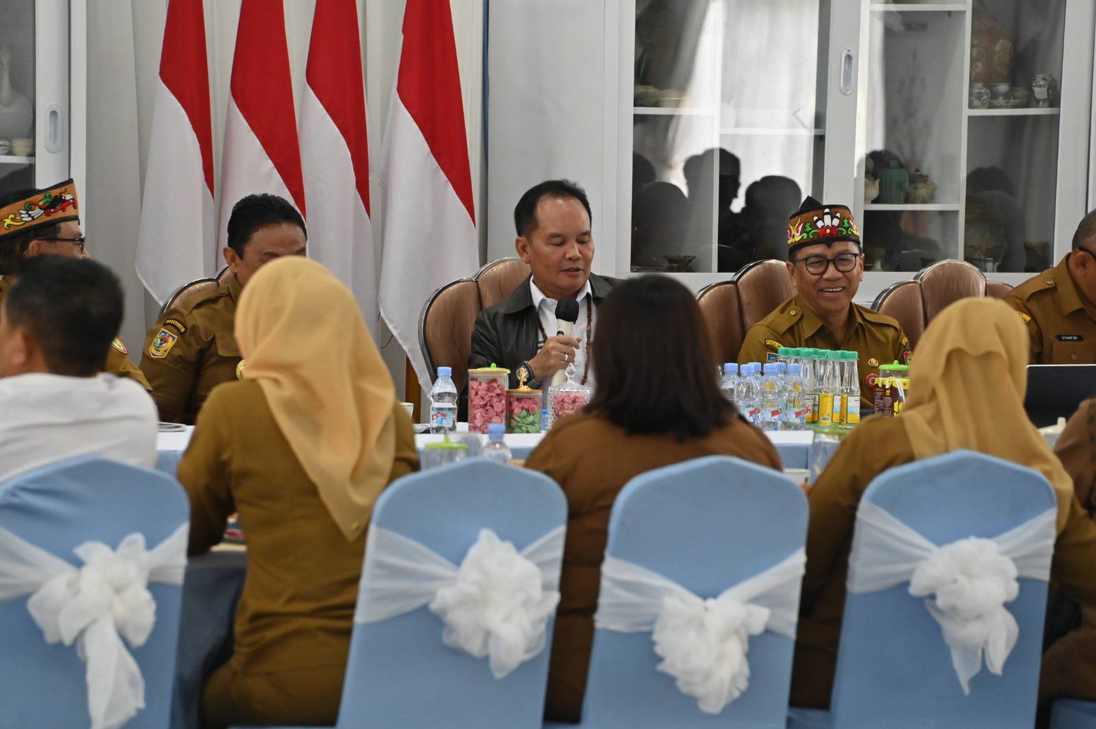 617023140 122269264190189312 2377845879243952344 N