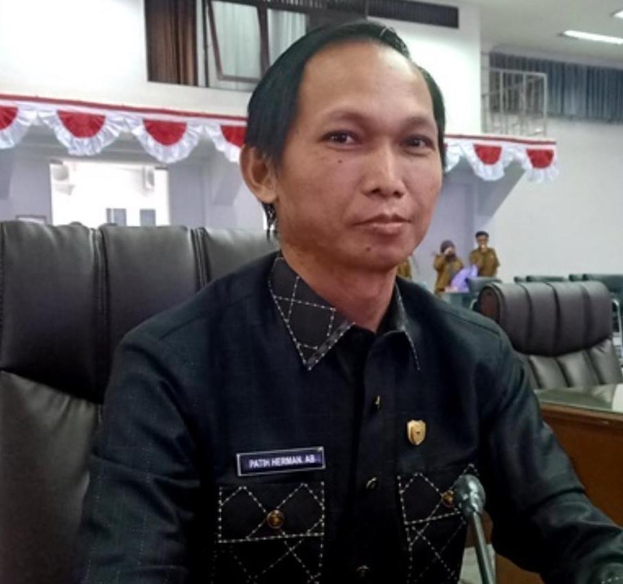 F92b455a C11c 4b05 9479 8b01f36207fe