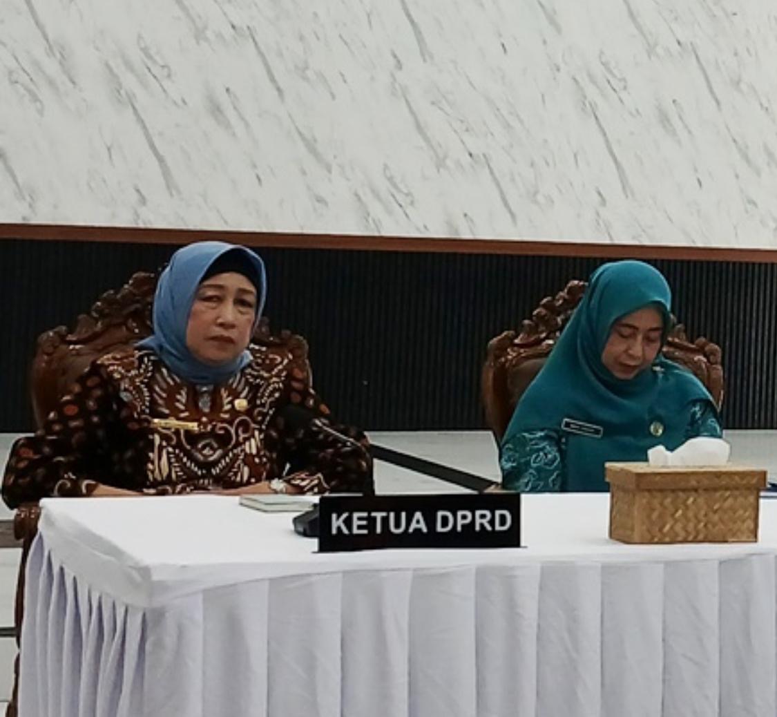 F98da98b 6921 41a4 Aedd C84427e8ce94